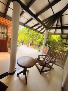 Serene Nest 2BR Apartment from Matara Near Polhena Madiha mirissa - 9