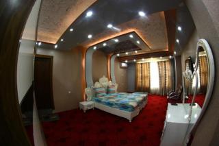 Golden Castle Guesthouse - 2