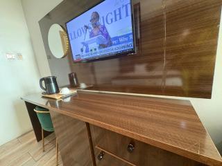 TNK Hotel Enugu - 2