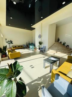 Toma Palace - 1