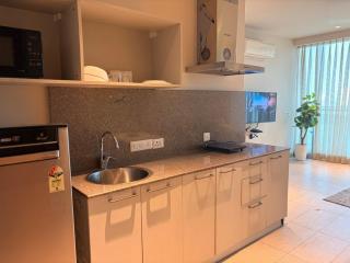 Premium Urban Retreat 1 BHK Conscient One - 1