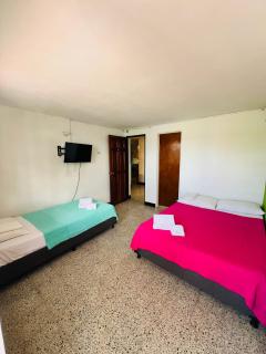 Hotel La Avenida - 0