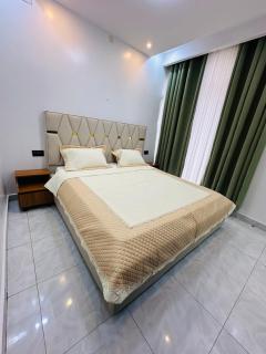 Skyline Apartment - 2
