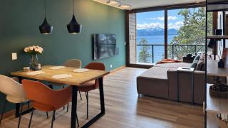 2BR apartment with lake view, heated pool, dishwasher - 1