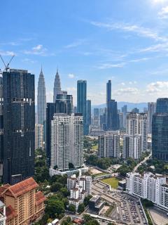 Skyline View Apartment near KLCC - 6