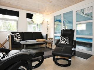 5 star holiday home in Hadsund - 7