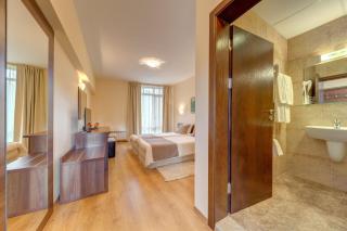 Ozone Hotel - 6