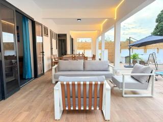 Villa Turquoise Sky - 1