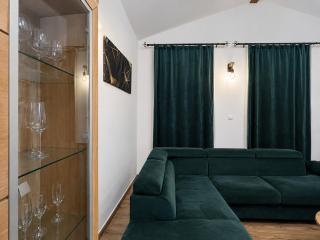 Forest Lux Home - 1