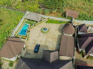 4 bedrooms Luxury home with swimming pool - 1