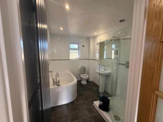 Kent Lux Sanctuary - 1