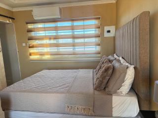 The Ts Inn Self Catering Apartments - 7