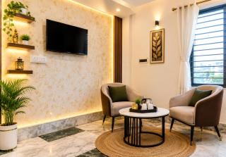 Hotel Urmila Stay Guest House - 4