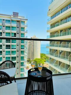Luxury Sky Retreat Rooftop and Ocean View - 9