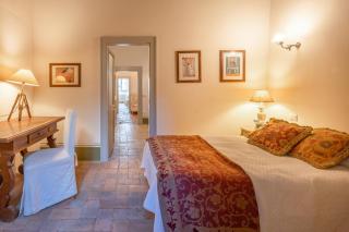 Beautiful Apartment in Historic Centre of Spoleto - 4