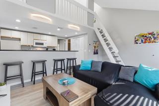 NEW King with Loft Beach Near Gulf - 7