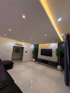 F-Court Executive 2 Bedroom, Adjiringanor - 8