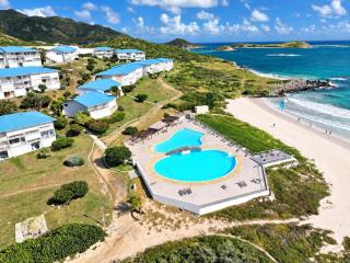 Évasion à Orient Bay - Piscine et accès plage - 2