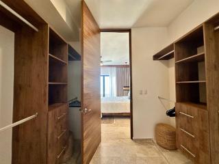 Las Velas - Luxury Beach Front Apartment - 2