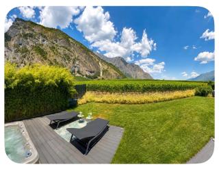 Villa design, jacuzzi privé, vue alpes et vignobles - 5