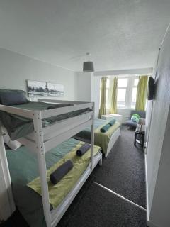 Alderley Hotel Blackpool - 8
