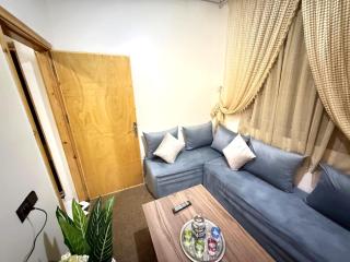 Cozy Furnished Studio in the Heart of Downtown - 5