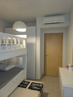 2 bedroom apartment 2 bathroom 4 beds with garden - 3
