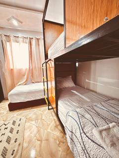 Banana Garden Room-3mins walk to the beach! - 6