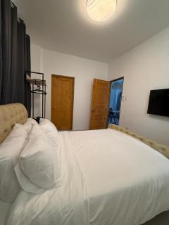 Modern Calbayog Condo near City Center & Airport - 8