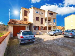 Apartments near Beach in Valbandon-Istrien 44759 - 6