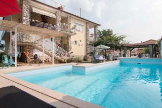 Apartments with Pool in Valbandon-Istrien 44727 - 6