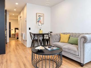 Cozy Inner City 1 Bed Studio Close to Sky Tower - 2