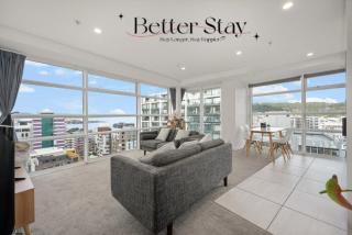 Sky High Harbour Views 2BR with Parking in Te Aro - 0