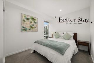 Sky High Harbour Views 2BR with Parking in Te Aro - 6