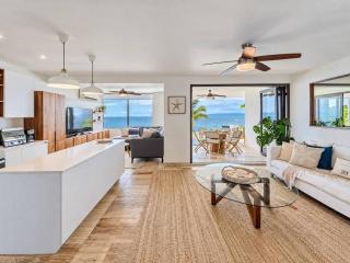 Lovely 3-bedroom beach front serviced apartment - 8