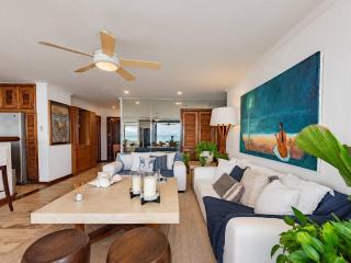 Private Beach Front with a Spectacular View - 7