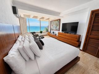 Beachfront Oasis with a View - 2