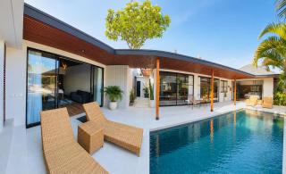 The Kon's Villa Bali Seminyak - 9