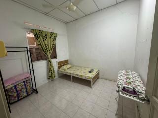 KHALiFAH HOMESTAY - Kampong Bugis - 4