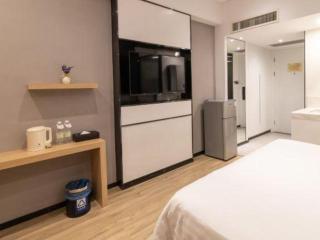 Huzhou Zhebei Hotel - 2
