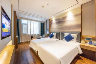 East Queen Hotel (Xi'an Beimen Metro Station) - 4