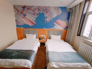 PAI Hotel Chengde Pingquan Central Square - 4