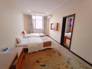 PAI Hotel Chengde Pingquan Central Square - 4