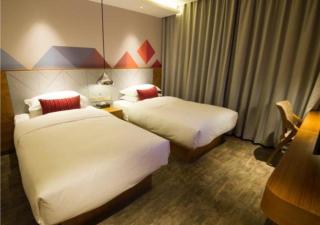 Borrman Hotel Guiping Xishan Government Service Center - 8