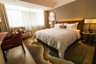 Echeng Hotel Laibing Jinxiu Shuidian Tower - 1