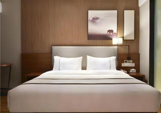 Jtour Inn Xianning Chongyang Taoxi Avenue - 5