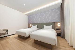 Borrman Hotel Jingzhou Jiangjin West Road Wanda Plaza Fantawild - Caoshi - 5