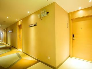 City Comfort Inn Guilin North High Speed Railway Station Square - 9