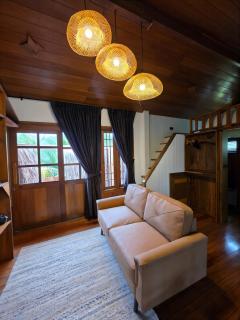 Cheewatra Cashew Cottage Farmstay Phuket - 7