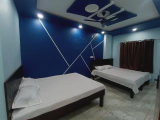 Hotel Aadhya Palace - 8